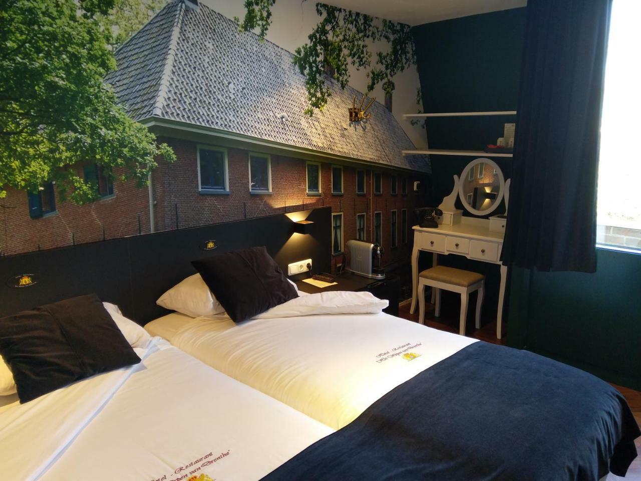 Hotel Het Wapen Van Drenthe Roden Exterior photo